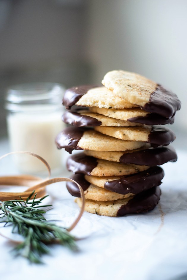 rosemarybuttercookies-4438
